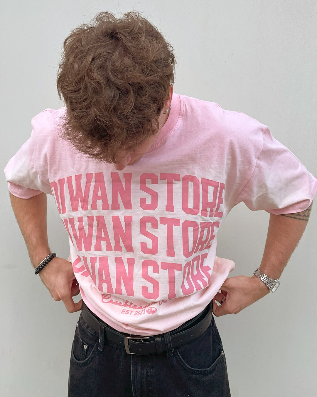 Caption tee washed pink